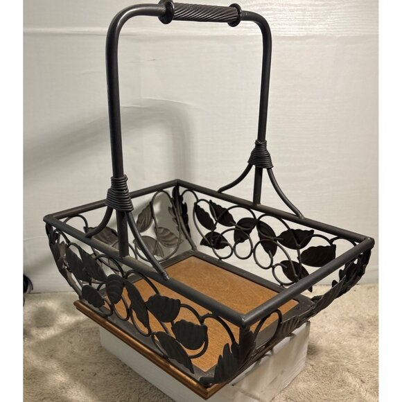 Wrought Iron Leaf Design Basket With Wooden Base 12 3/4 X 9" Heavy - Picture 4 of 13